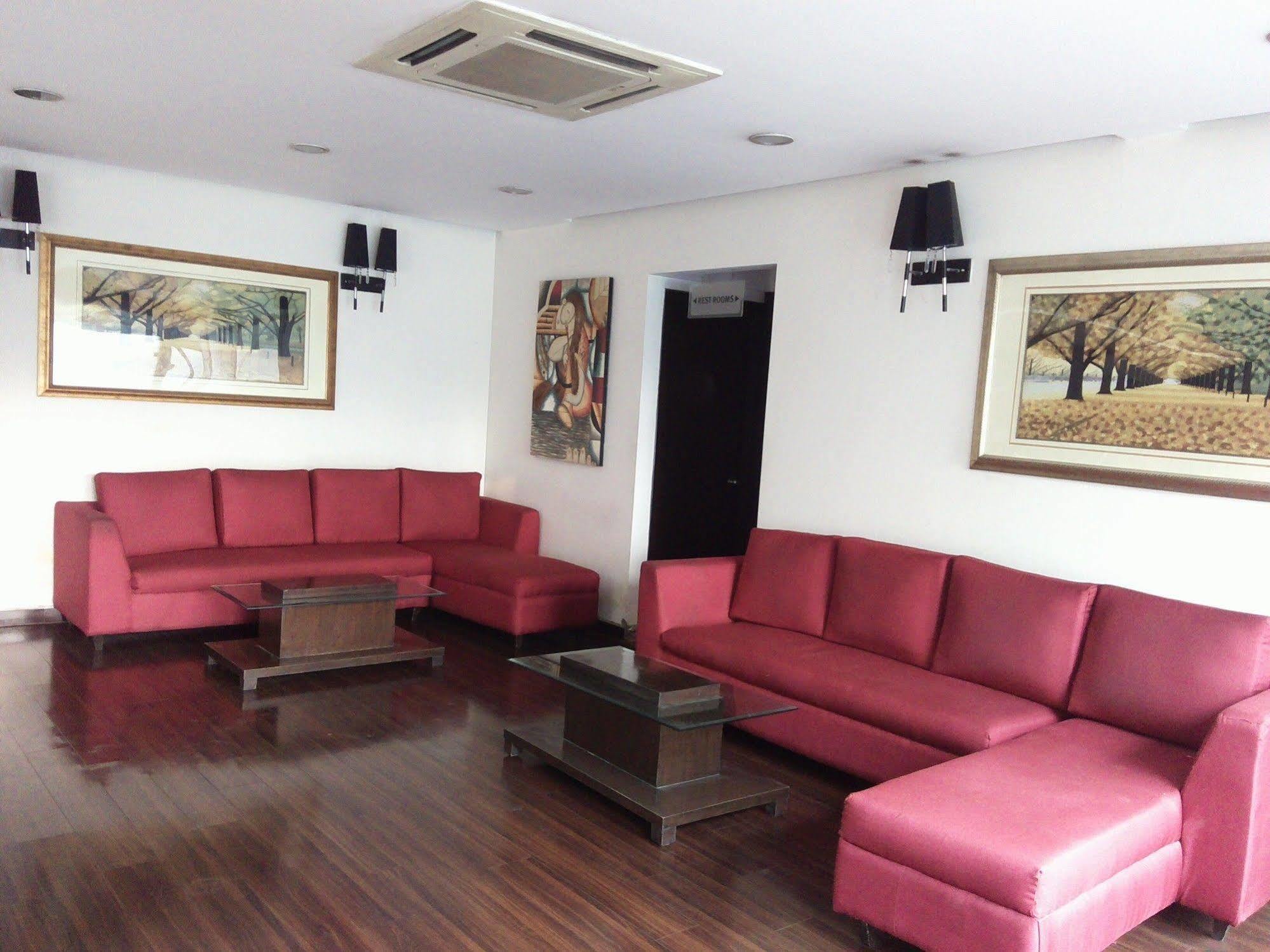 Hotel Saurabh Candy By Peppermint Haldwani Exterior photo